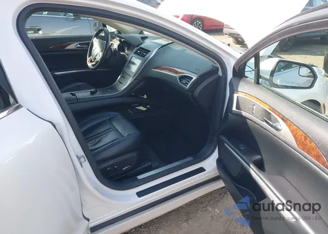 2016 Lincoln Mkz z USA, uszkodzony, nr VIN 3LN6L2J93GR621104